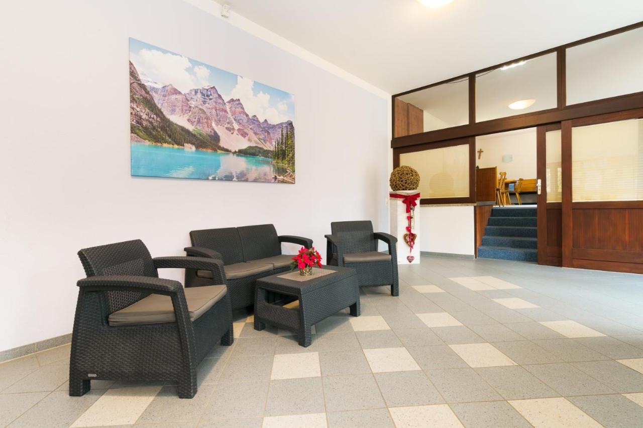 Grubhof Castle Flat For Families Appartamento Sankt Martin bei Lofer Esterno foto