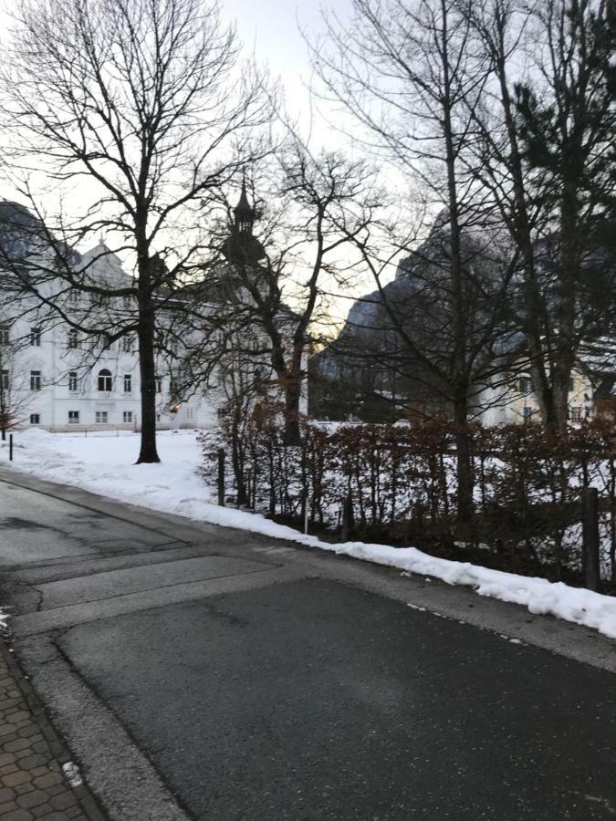 Grubhof Castle Flat For Families Appartamento Sankt Martin bei Lofer Esterno foto